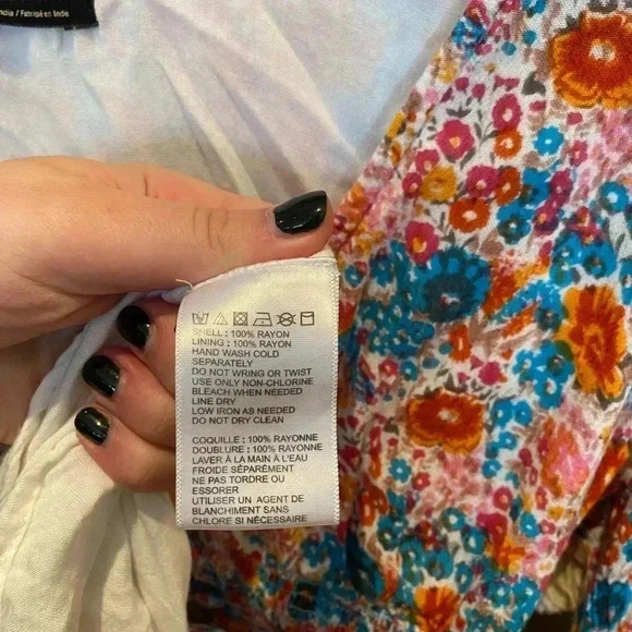 URBAN OUTFITTERS ELISE FLORAL SMOCKED DRESS S - Picture 3 of 6